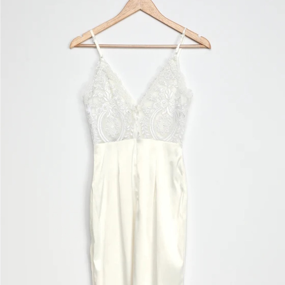 Lulus White Embroidered Bridal Shower Bachelorette Party Lace Dress Size L - Picture 7 of 10